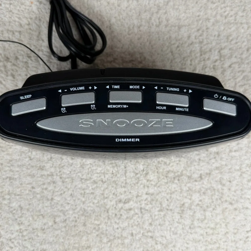 Jensen‎ JCR-208A AM FM Dual Alarm Clock Radio Green LED Digital Display Black